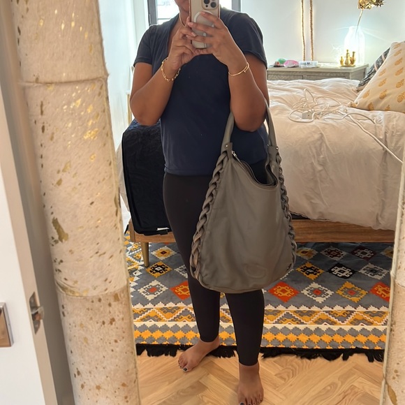 Salvatore ferragamo leather tote - Picture 8 of 8